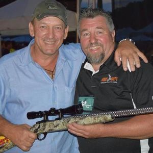 Meet your Posher, Bobby